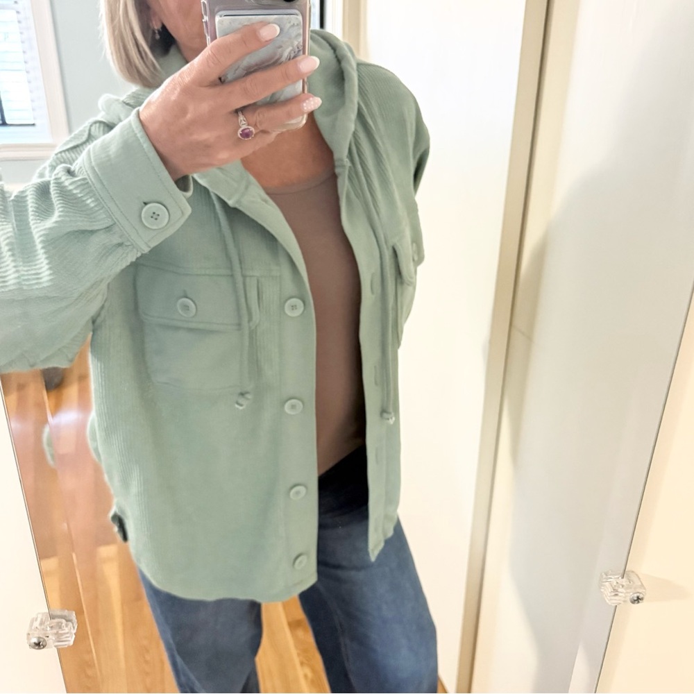 AE Oversized Button-Up Shacket - Picture 6 of 14